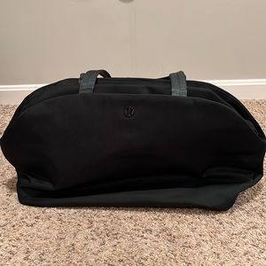 Lululemon go getter bag